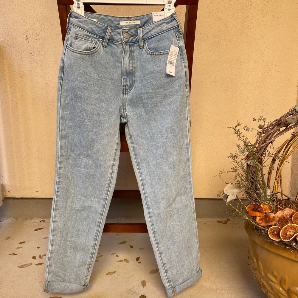 BRNAD NEW PACSUN high rise mom jean